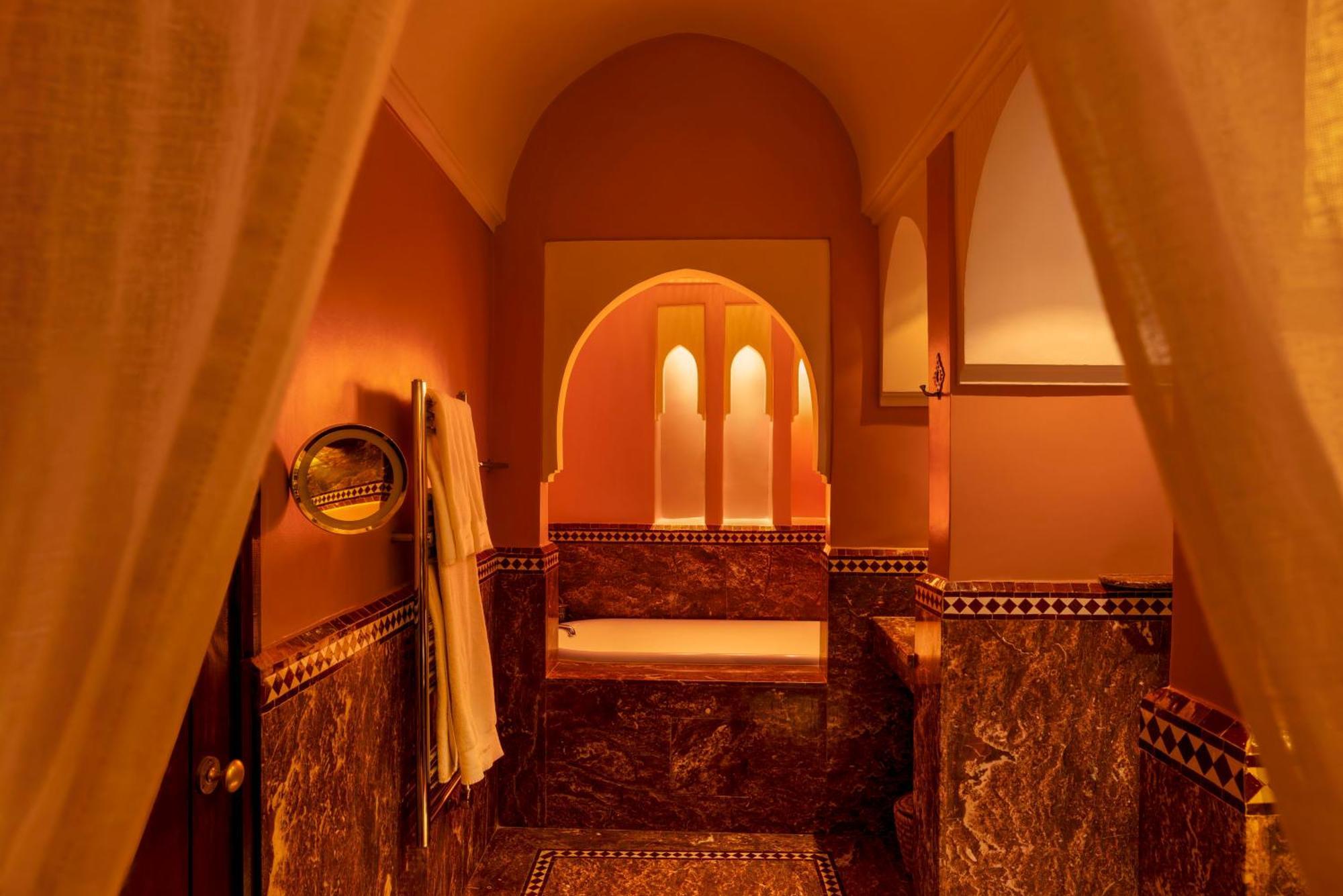 Kasbah Tamadot - Sir Richard Branson'S Moroccan Retreat Asni Exterior foto